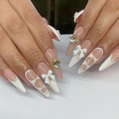 White almond nails🤍 Stilleto Nails Coquette, 3d White Nails, White 3d Nails, 3d French Tip Nails, Almond Nails With Bow, White Nails With Pearls, Stiletto French Nails, 3d French Nails, Coquette Nail Designs