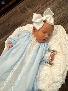 Heirloom Gown for Boy or Girl - Etsy Heirloom Dress Patterns, Heirloom Baby Clothes, Angel Baby Gowns, Heirloom Bonnet, Baby Heirloom, Heirloom Dresses, Baby Sewing Projects, Christening Dress, Doll Outfits