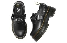 27355001 Doc Marten Shoes, Platform Docs, Dr Martens Audrick, Funky Shoes, Chunky Shoes, Shoe Inspo, Swag Shoes, Pretty Shoes, Dream Shoes