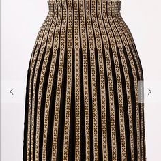 Really Beautiful Alaia Wool Skirt. Selling As I’m Usually Size 36 And They Ran Out Of My Size So I Grabbed The 38 And It Doesn’t Fit Well. I’m 5’2 And It Is More Of A Maxi Instead Of A Midi. This Would Perfect For A Size S Us. Luxury Lined Fitted Skirt, Elegant Black Midi Skirt, Elegant Gold Maxi Skirt For Evening, Luxury Fitted Pleated Skirt, Luxury Fitted Skirt, Designer Black Party Skirt, Designer Black Evening Skirt, Elegant Lined Gold Skirt, Elegant Gold Lined Skirt