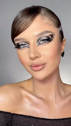 2022 Makeup, Makeup Editorial, Makeup Drawing, Drag Makeup, Trendy Makeup, Instagram Makeup