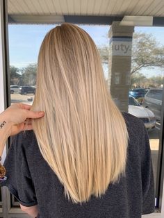 Tmavý Blond, Warm Blonde Hair, Summer Blonde Hair, Dyed Blonde Hair, Dirty Blonde Hair, Honey Blonde Hair, Blonde Hair Inspiration, Honey Hair, Blonde Hair Shades