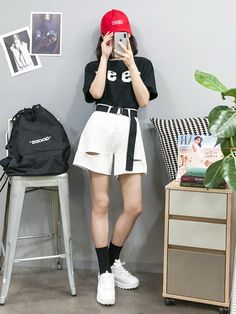 마리쉬♥패션 트렌드북! Outfit Boards, First Date Outfits, Women Fashion Edgy, Womens Fashion Edgy, Aesthetic Outfit