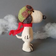 Snoopy Red Baron Crochet, Free Snoopy Crochet Pattern, Snoopy Amigurumi Free Pattern, Woodstock Crochet Pattern Free, Snoopy Crochet Pattern Free, Charlie Brown Crochet, Crochet Snoopy, Amigurumi Characters, Crochet Toys Free Patterns