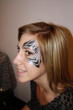 zebra facepaint Zebra Halloween Costume, Paint Christmas, Face Paint Kit