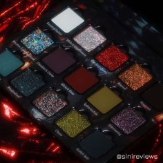 Underland Palette Alice In Wonderland Dark, Pro Makeup Tips, Witch In The Woods, Strawberry Moons, Dark Eyeshadow, Eyeshadow Collection, Beauty Self Care, Loose Pigments, Eyeshadow Pallets