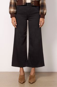 Round out your denim collection with the must-have Meg jean by Kut From The Kloth. This wide leg silhouette features ankle-length raw hems and a versatile black wash that will take you from day to night. | KUT FROM THE KLOTH Women's Meg Wide Leg Jeans, Black Denim Collection, Short Waist, Jeans Black, Wide Leg Jeans, Short Pants, Ankle Length, Leg Jeans, Size 16, Must Haves