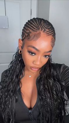 June Hairstyles, Alicia Keys Braids Hairstyles, Trendy Hair Braids, Braids Trending, Keys Braids, Vacation Braids, Slay Baddie, Weaving Braids, Creative Braids