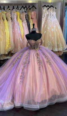 Prom Dresses Big Poofy, Xv Dresses, Quinceanera Pink, Quinceanera Themes Dresses, Off Shoulder Ball Gown, Purple Quinceanera Dresses, Quinceñera Dresses, 15 Dresses Quinceanera, Wedding Dresses Lace Ballgown