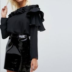 This Is A Never-Worn Black, Long Sleeve Top With A Ruffle Collar From Fashion Union. It Is In A Size 6 And Was Purchased Through Asos. This Could Be Cute On Its Own Or Layered Under A Sweater. Here You Can See Pictures Of The Shirt On The Model As Well As Pictures Of The One I’m Selling. Need To See More Pics? Just Let Me Know! Trendy Black Workwear Blouse, Trendy Black Blouse For Work, Trendy Black Blouse For Office Wear, Chic Black Blouse For Office Wear, Chic Black Office Wear Blouse, Fall Ruffled Blouse For Night Out, Ruffled Blouse For Night Out In Fall, Black Ruffled Blouse For Office, Black Ruffled Blouse For Work