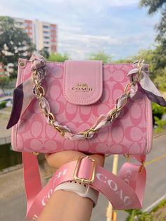 Pink Coach Bag, Pink Coach Purses, Girly Vibes, Sac Diy, My Style Bags, Dream Bags, Pink Lifestyle, Luxury Bags Collection, Handbag Essentials