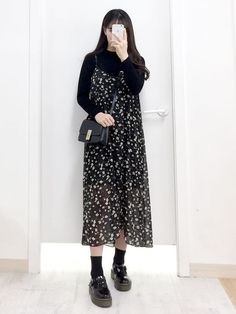 Fashion Trend Book, Mode Abaya, Korean Fashion Trends, Looks Black, Ulzzang Fashion, 가을 패션, Outfits Women, Korean Street Fashion, Fall Fashion Outfits