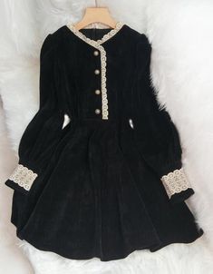 Lovely Black Long Sleeves Women Dress with Lace, Lacy Dress Outfit, Elegant A-line Vintage Winter Dress, Chic Black Long Sleeve Vintage Dress, Black Long Sleeve Vintage Mini Dress, Black Long Sleeve Vintage Dress For Spring, Black Long Sleeve Mini Dress With Buttons, Vintage Black Long Sleeve Mini Dress, Vintage Black Long Sleeve Dress, Vintage Black Dress With Doll Collar