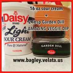 an ice cream and yogurt are sitting on a table with the words daisy next to it