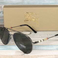 Brand New In Box!! 100% Authentic!! Cat Eye Sunglasses Vintage, Black Sunglasses Square, Fendi Sunglasses, Versace Gold, Burberry Accessories, Sunglasses Logo, Grey Sunglasses, Burberry Sunglasses, Tortoise Sunglasses