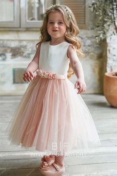 White Satin Pearl Pink Tulle Tea Length Custom Flower Girl Dress #flowergirldress #littlegirldress #littlegirlballgown #flowergirlweddingdress Toddler Blush Dress, Flower Girl Dresses For Toddlers, Flower Girl Outfits Wedding, Short Flower Girl Dresses, Dusty Pink Flower Girl Dress, Flowergirls Wedding Dresses, Light Pink Flower Girl Dress, Flower Girl Outfit Ideas, Flower Girl Pink Dress