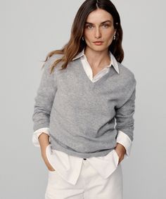 Flynn Cashmere Sweater Grey As a nod to the classics, this covetable cashmere piece embraces all the ease of a relaxed fit knit with the sophistication of a v-neck silhouette. Tuck this lightweight layer into trousers or pair it with your favorite slip skirt to instantly upgrade any transitional outfit. 100% cashmere. Made in China. Slightly boxy, drop-shoulder v-neck knit. | Jenni Kayne Women's Flynn Cashmere Sweater Size X-Small