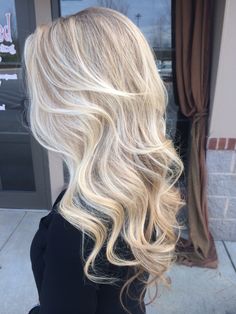 Summer Blonde Hair, Light Blonde Hair, Blonde Hair Inspiration, Blonde Hair Shades, Blonde Hair Looks, Blonde Hair With Highlights, Hair Shades, Brown Blonde Hair, Platinum Blonde Hair