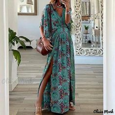 Olivia Mark - Chic V-neck Short Sleeve Loose-fit Long Dress with Side Slits and Floral Print Boho Party Dress, Bat Sleeves Dress, Long Fitted Dresses, Bohemian Dresses, Half Sleeve Dresses, Sleeves Clothing, Maxi Robes, Bohemian Dress, Summer Maxi Dress