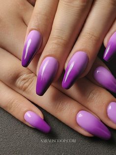 35+ Dark Teal Nail Ideas | Sarah Scoop Neon Purple Nails, Purple Ombre Nails, Purple Tips, Ombre Purple, Latest Nail Trends