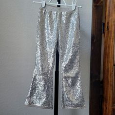 Nwot H&M Girl's Silver Sequence Pants, Elastic Metallic Waist. Girl's Size 4t. Approx: 8 1/2 Inches Waist 23 1/2 Inches Length Sequence Pants, Size 4t, Pants Color, Kids Bottoms, H&m, Elastic, Pants, Silver, Color