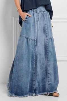 A-line Side Pockets Denim Elastic Maxi Skirts – shopingnova Vestiti In Jeans, Street Skirt, A Line Denim Skirt, Denim Shorts Outfit, Boho Styl, Stil Boho, Denim On Denim, Long Denim Skirt, Moda Jeans