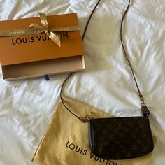 Selling My Louis Vuitton Monogram Pochette, Previously Purchased On Ebay And Will Attach Receipt. Louis Vuitton Bags, Authentic Louis Vuitton, Louis Vuitton Bag, Louis Vuitton Monogram, Bag Lady, Louis Vuitton, Monogram, Color