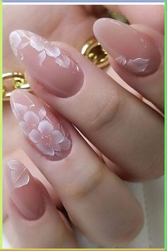 Wedding Nails For Bride With Flowers, Wedding Nails Pink And White, White Nails Wedding Brides, Bridal Nails Ivory, White Flowers Nail Art, Pink And White Nails With Flowers, Simple White Flower Nails, Wedding Nails For Bride Floral, Light Pink Nails Flowers