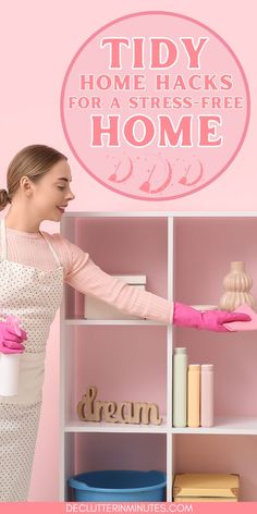 Learn how to organize like a pro with these tidy home hacks. From maximizing storage space to maintaining order, these tips will make your home a haven of cleanliness. Perfect for busy people who need quick and effective solutions. Organized Living, Busy People, How To Organize, Clutter Free, Simple Tricks, Home Hacks, Home A