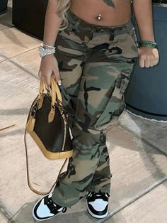 Plus Size Camo Pants | Mid Waist Cargo Pants for Women - LOVEMI Celana Kargo, Celana Fashion, Camouflage Cargo Pants, Denim Cargo Pants, Camouflage Pants, Womens Camo, Trendy Denim, Camo Cargo Pants, Overalls Pants