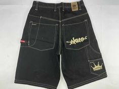 Jnco Shorts, Statement Belts, Baggy Denim Shorts, Hip Hop Clothing, Denim Men, Jnco Jeans, Different Aesthetics, Baggy Shorts, Baggy Denim