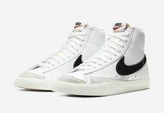 Condition is B-Grade with original box missing the lid. Nike Blazer Mid 77 Women, Nike Blazer 77, Blazer 77, Blazer Mid 77 Vintage, Nike Blazer Mid 77, Nike Blazer Mid, Black Leather Sneakers, Nike Blazers Mid, Blazer Mid