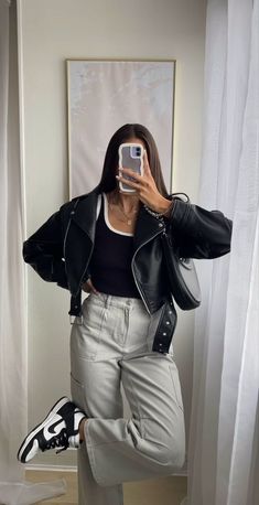 Professional Outfits Women, Everyday Fashion Outfits, Causual Outfits, Fashion Mistakes, Looks Chic, Professional Outfits, Casual Style Outfits, Business Outfits, Winter Fashion Outfits