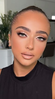 Natalie Levin, Brunette Makeup, Soft Makeup Looks, Work Makeup, Soft Glam Makeup, Evening Makeup