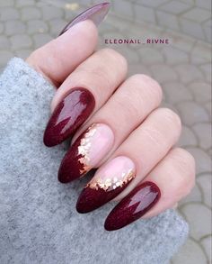 30 Dark Moody Vamp Nail Ideas Perfect For Fall Vampy Nails, Red And Gold Nails, Wine Nails, Maroon Nails, Red Nail Designs, Burgundy Nails, Bridal Nails, Fancy Nails