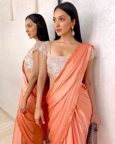 Plain Saree With Heavy Blouse, Kaira Advani, Peach Saree, Indian Fashion Trends, Lehnga Dress