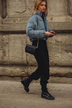 Winter Dressing, Look Retro, Milano Fashion Week, Summer Sunglasses, Womens Winter, Looks Street Style, Urban Wear, Mode Inspo, Winter Coats