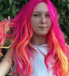 Rainbow Hair Color Ideas, Princess Hairstyle, Unicorn Hair Color, Chunky Highlights, Rainbow Hair Color, Cute Hair Colors, Candy Hair, Neon Hair