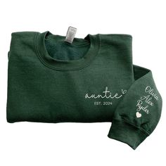 PRICES MAY VARY. 💖 [Introduction] This classic crewneck sweatshirt features ribbing on the collar, hem, and cuffs to keep you warm. Double-needle stitched neckline, bottom hem and sleevesshirt. Package includes 1 item 💖 [Gift] Looking for the perfect sweater for your loved ones? Look no further! This awesome Custom Sweatshirt is a comfortable, affordable way to express yourself. Whether purchasing for anyone you can be sure to put a smile on their face 💖 [Customization] You can easily make yo Hand Embroidered Sweatshirt, Personalized Sweatshirts, Gift Embroidery, Cool Aunt, Make Your Own Shirt, Aunt T Shirts, New Aunt, Perfect Sweater, Gifts For Aunt