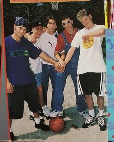 Nsync 2000s Fashion, 90 Fashion Outfits The 90s Men, Y2k Theme Party Outfit Men, 90s Boyband Fashion, Guys 2000s Outfits, 2000s Guy Outfits, 2000s Frat Party, Y2k Guy Outfits Party