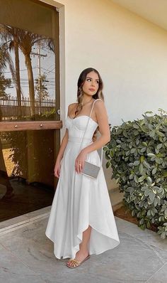 Détails de l'article :

 Numéro de produit : C2547

 Tissu : Mousseline

 Silhouette : Haut Bas

 Manches : Sans manches

 Style de dos : fermeture éclair Outfit Praia, White Prom Dresses, Hot Prom Dress, Dresses Birthday, White Prom, White Prom Dress, Looks Party, Birthday Party Dress, Fashion Mistakes