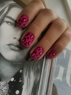 Маникюр Safari Nails, Leopard Nail Designs, Nail Design Video, Beige Nails, Casual Nails, Leopard Nails, Nail Art Wedding, Nail Tattoo