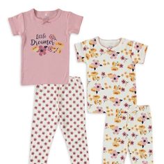 Adorable 4 Piece Pajama Set From Chick Pea Baby. One Set Is Cream With Pretty Yellow And Pink Flowers, The Other Is Mauve Pink With Little Dreamer On Top And Pink Floral Bottoms. Get This In Your Bundle With A Cute Outfit Or Two For An Amazing Closet Discount! 100% Cotton Love - Valt Kids Yellow And Pink Flowers, Baby Girl Sleepers, Pyjama Trend, Chick Pea, Halloween Pajamas, Pretty Yellow, Christmas Pajama Set