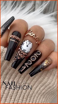 Nails Design With Rhinestones, Christmas Nails Acrylic, Sparkly Nails, New Year's Nails, Luxury Nails, Xmas Nails, Coffin Nails Designs