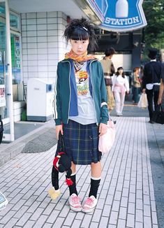 Kawaii Street Fashion, Harajuku Street Style, Japan Street, Harajuku Style, Asian Street Style