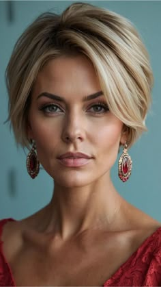 The Ultimate Guide to 15 Hot Mom Haircut Ideas for 2024 - Inspire Inlet Pixie Long Face, Mom Haircut, Mom Haircuts, Boring Hair, Lavender Hair, Short Bob Haircuts, Penteado Cabelo Curto, Short Blonde