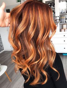 Long Waves Hair, Red Copper Hair Color, Copper Red Hair, Waves Hair, Latest Hair Color, Easy Hairstyles For Medium Hair, Red Copper