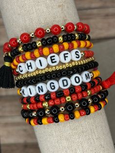 The ultimate bracelet listing for any Kansas City Chiefs Kingdom fan! Win that Dynasty! This is our BLACK set! We also offer a WHITE set! Here's a link for the WHITE set: https://www.etsy.com/listing/1782515149/kansas-city-chiefs-bracelets-chiefs These bracelets are SOLD INDIVIDUALLY unless purchased as a STACK! If wanting multiple bracelets, please add each one individually to your cart! Bracelets with letter beads can be personalized to exchange for a different word/name or player number. Plea Stanley Decor, Kc Cheifs, Football Bracelet, Chiefs Kingdom, Sport Theme, Multiple Bracelets, Bracelets Handmade Diy, Chiefs Football, Crafty Mama