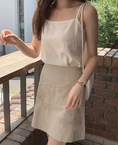 Neutral Outfits Women Summer, Neutral Clothing Aesthetic, Jackets For Women Summer, Ootd Casual Chic, Minimal Outfit Ideas, Fashion Inspo Outfits Minimal Chic, Neutral Outfit Ideas, Past Mistakes