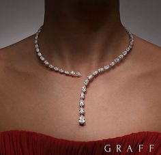 Graff necklace Graff Jewelry Necklaces, Graff Jewelry Set, Graff Diamond Necklace, Graff High Jewelry, Graff Jewellery, Graff Necklace, Graff Jewelry, Diamond Necklace Wedding, Beautiful Diamond Necklace